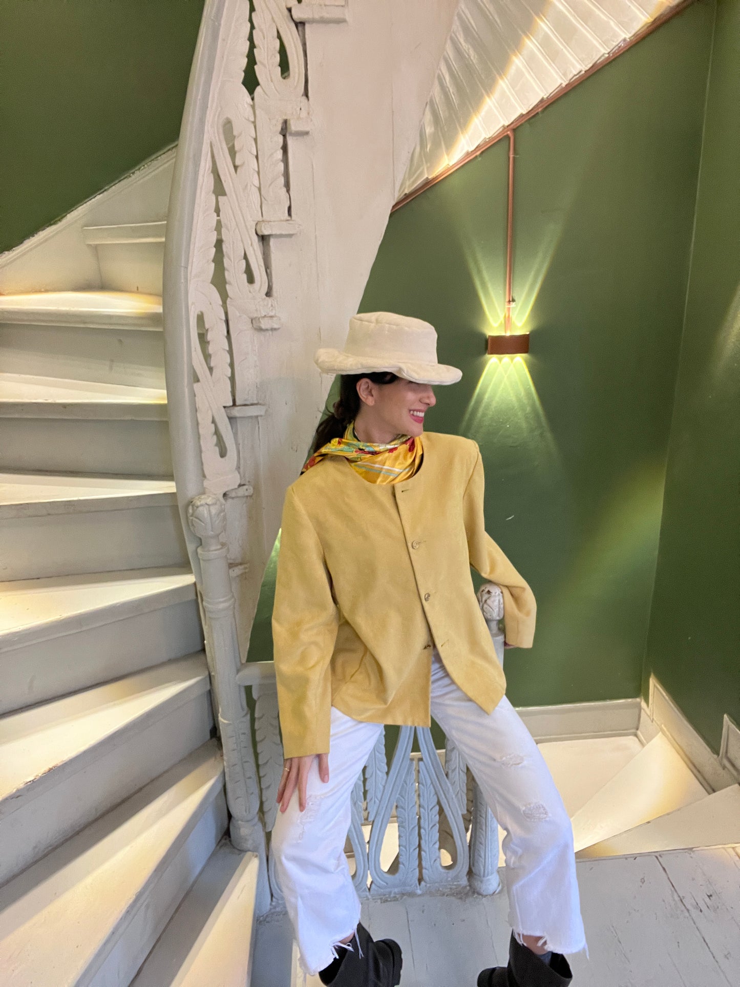 White cake hat